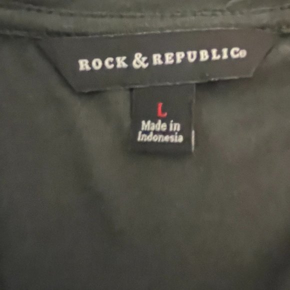 ROCK & REPUBLIC LIVE TO RIDE TSHIRT WITH RHINESTONE EMBELISHEMENTS NWT SIZE L - Picture 6 of 8